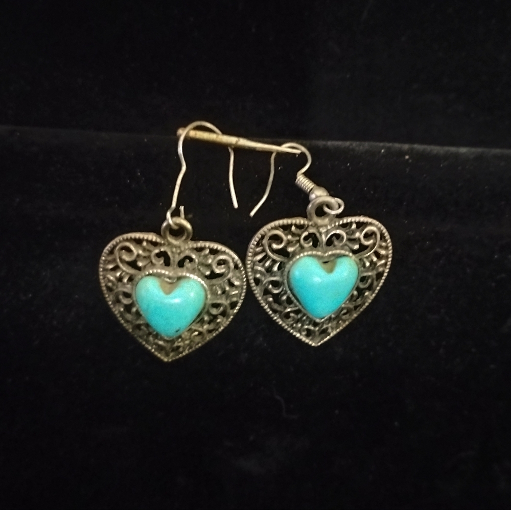 Elegant Turquoise Heart Earrings